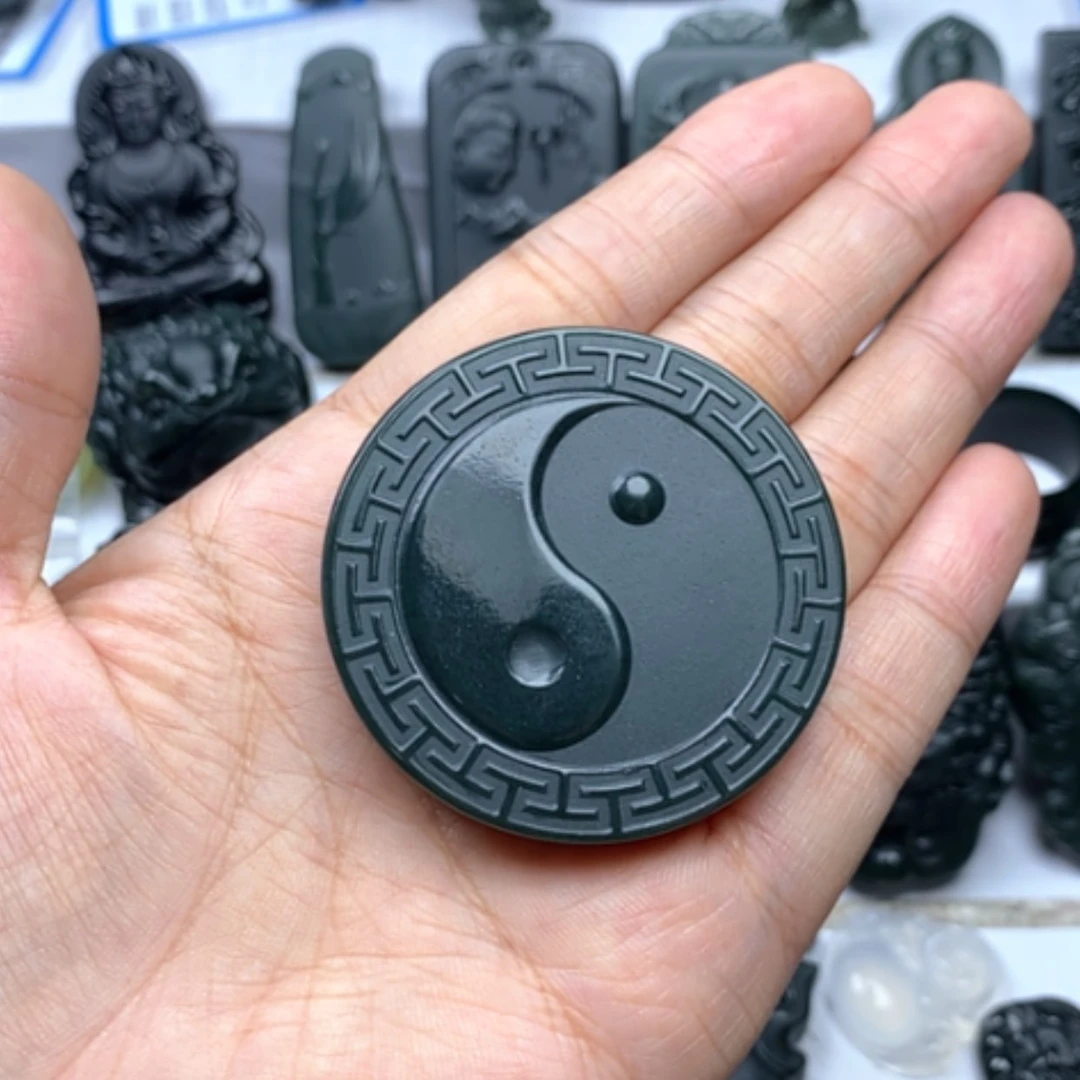 【闪购商品】颈饰未镶嵌和田玉双面雕刻