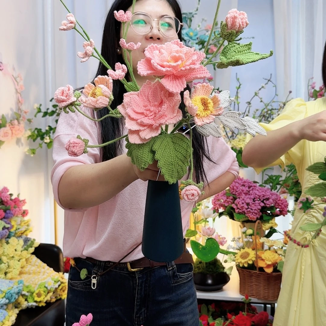 莱赛尔纤维棉手工钩织花束