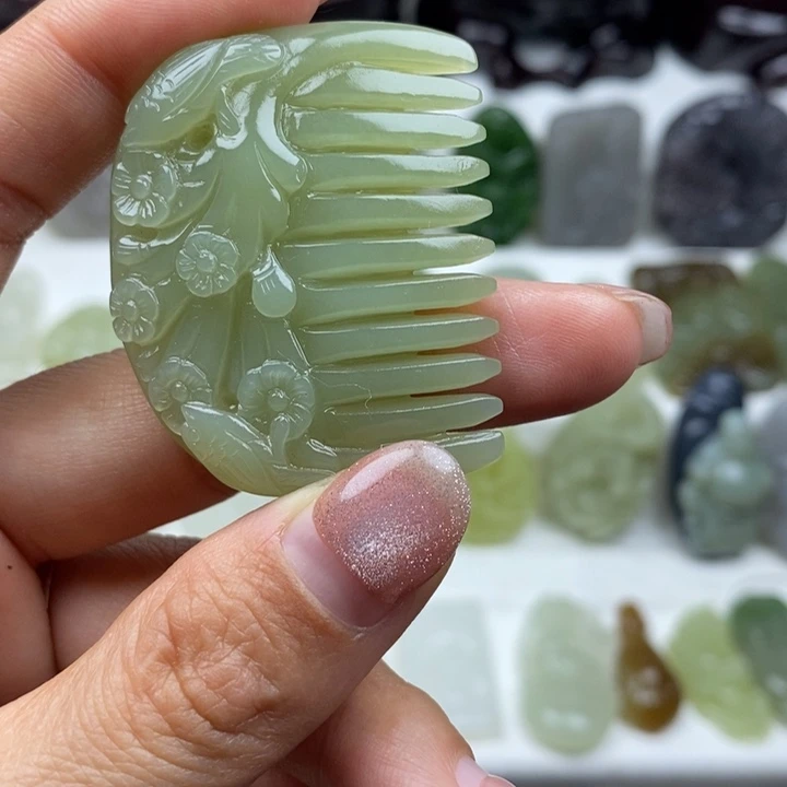 和田玉（糖玉）未镶嵌颈饰43