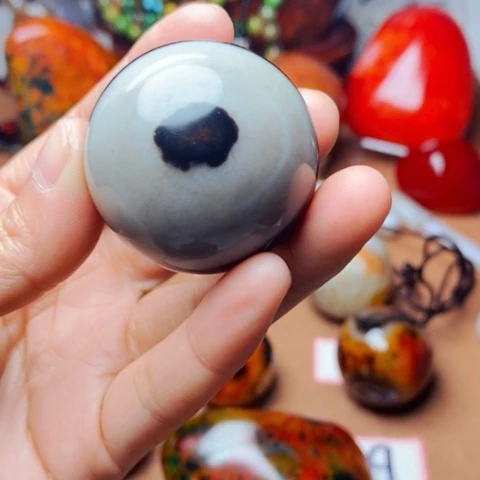 未镶嵌玛瑙/玉髓珠宝奇石