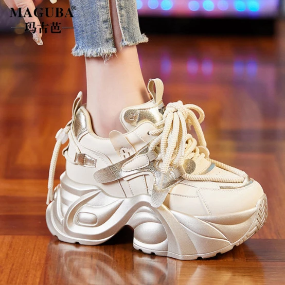 玛古芭厚底老爹鞋女秋季新款透气松糕鞋时尚百搭休闲内增高运动鞋
