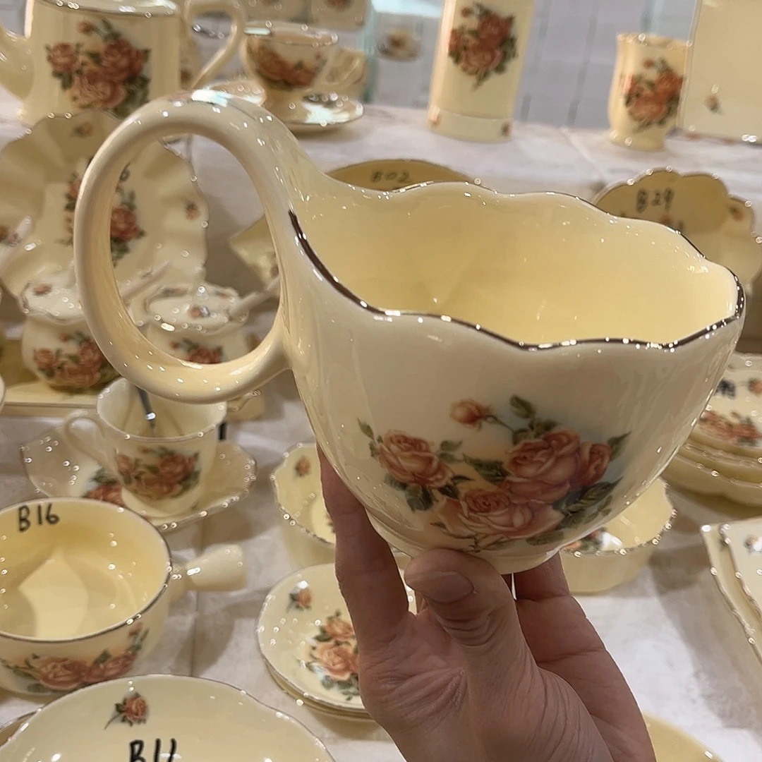 陶瓷……………………………………