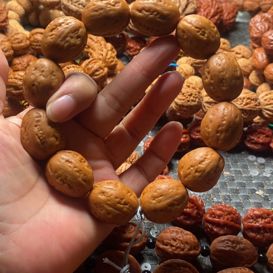 H***H吊坠文玩核桃大枣