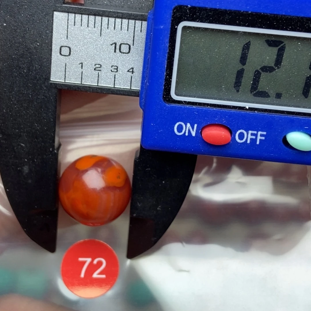 南红玛瑙未镶嵌南红玛瑙有瑕疵