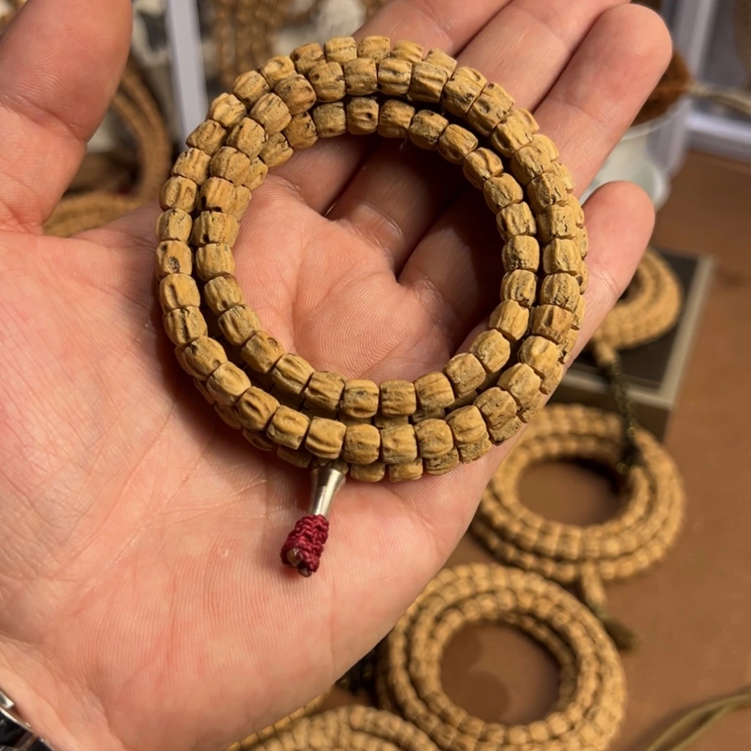 曾***你柏香籽/百香籽吊坠