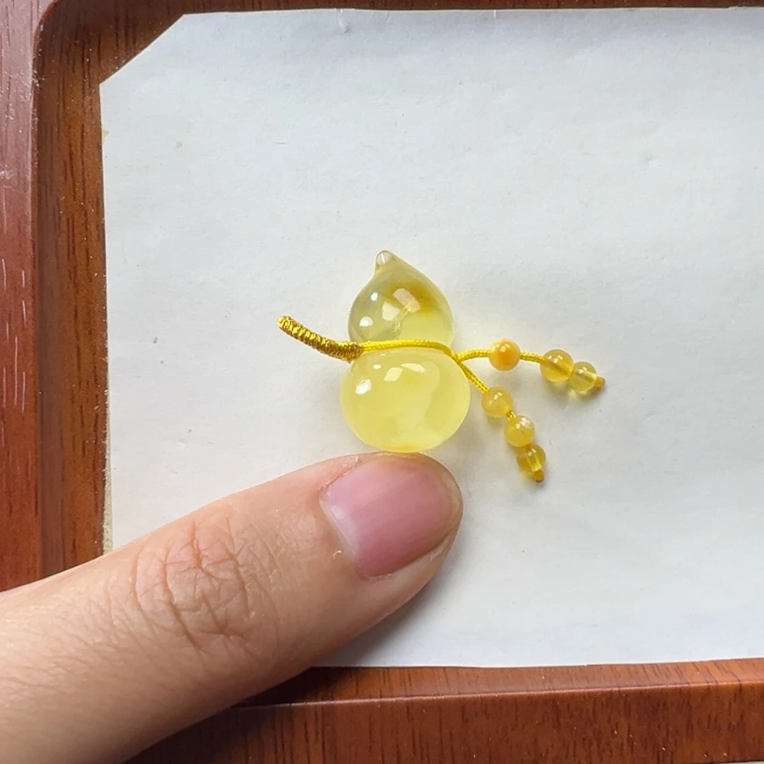 琥珀吊坠(不含链)未镶嵌
