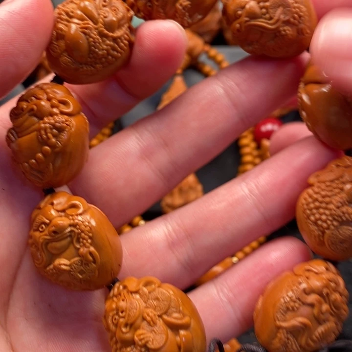 手串橄榄核布袋金蟾