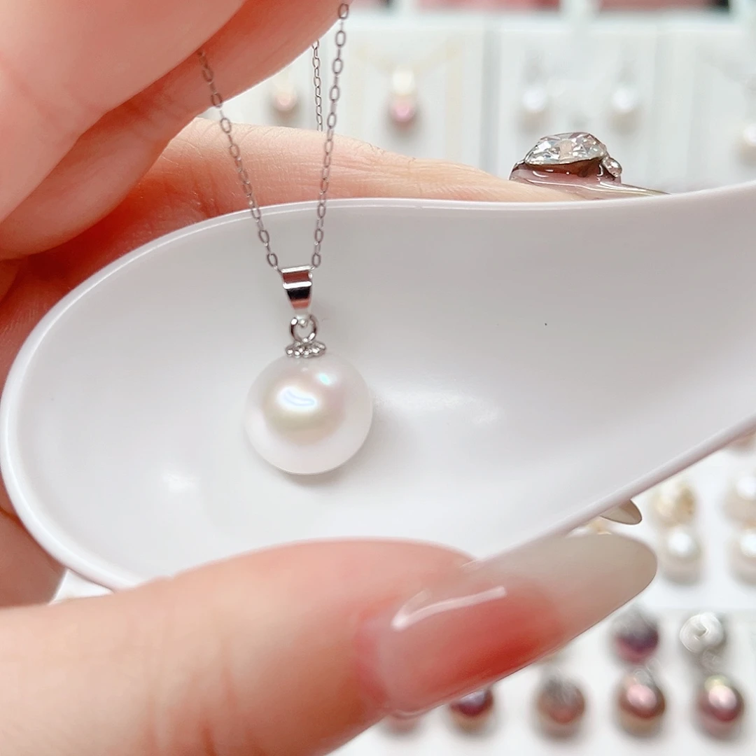 淡水珍珠吊坠(赠链)合金