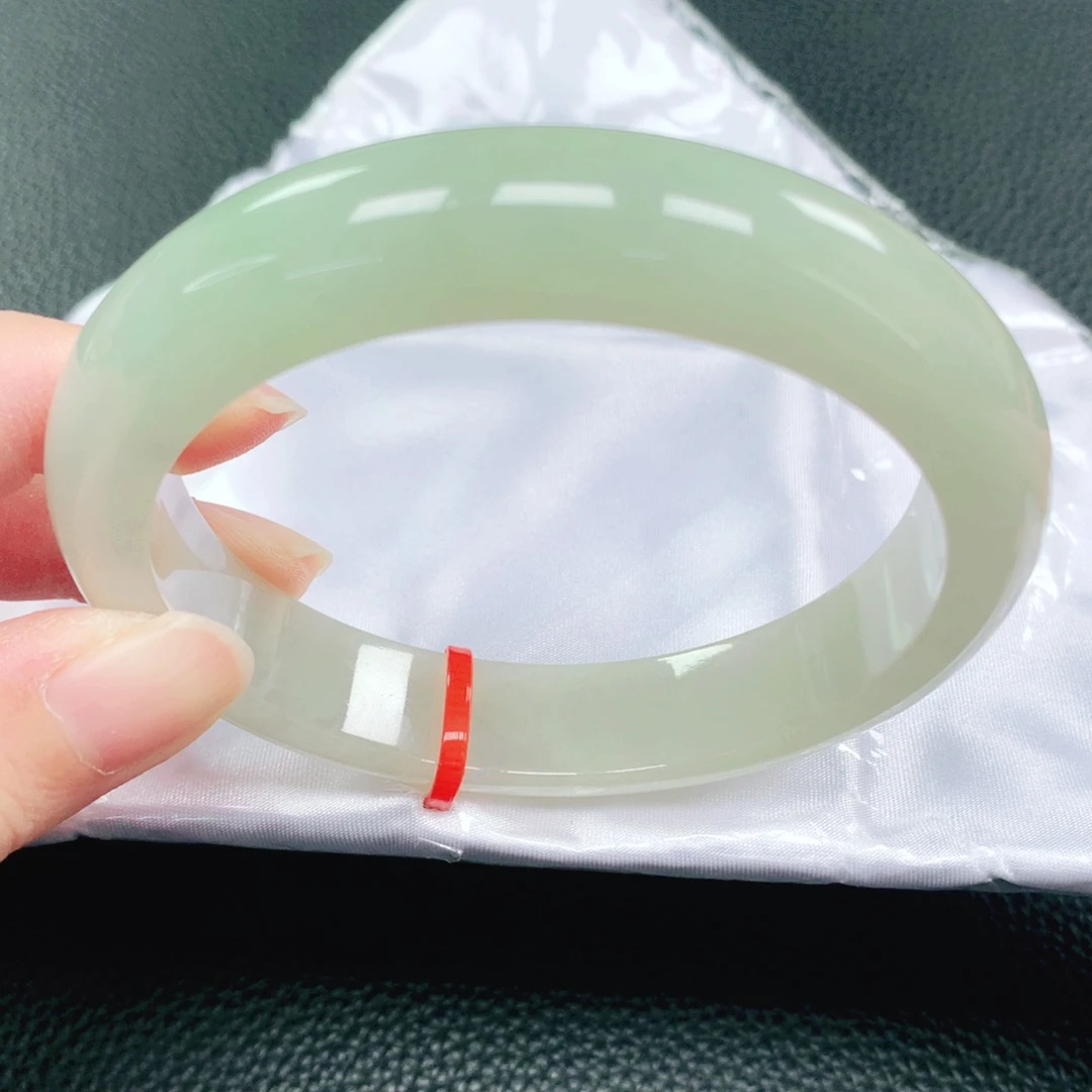 未镶嵌手镯翡翠61圈