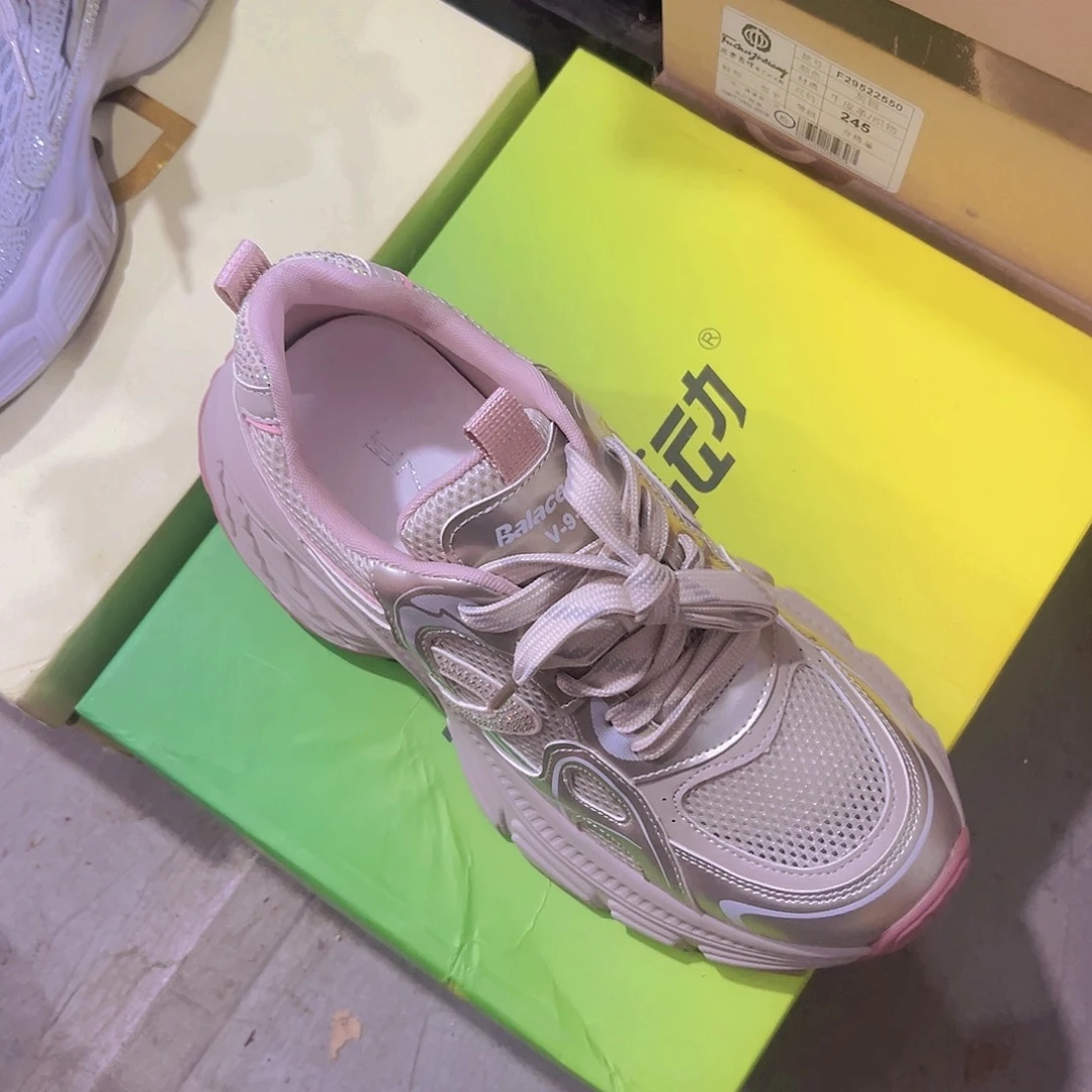 真皮特价时尚专柜鞋39