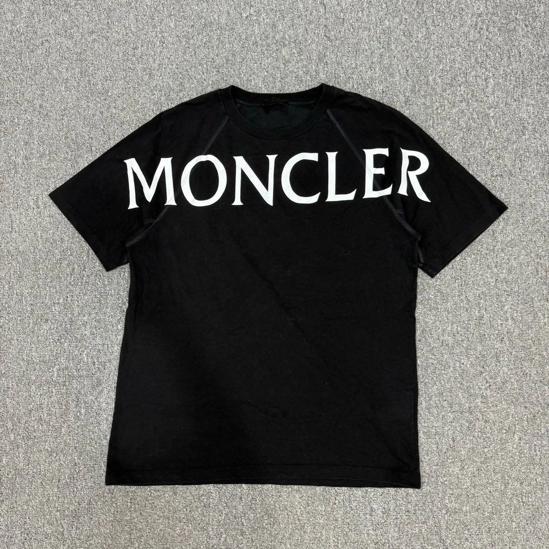 99新 MONCLER/蒙口 15012724 Moncler蒙口黑色大logo短袖 M码99新