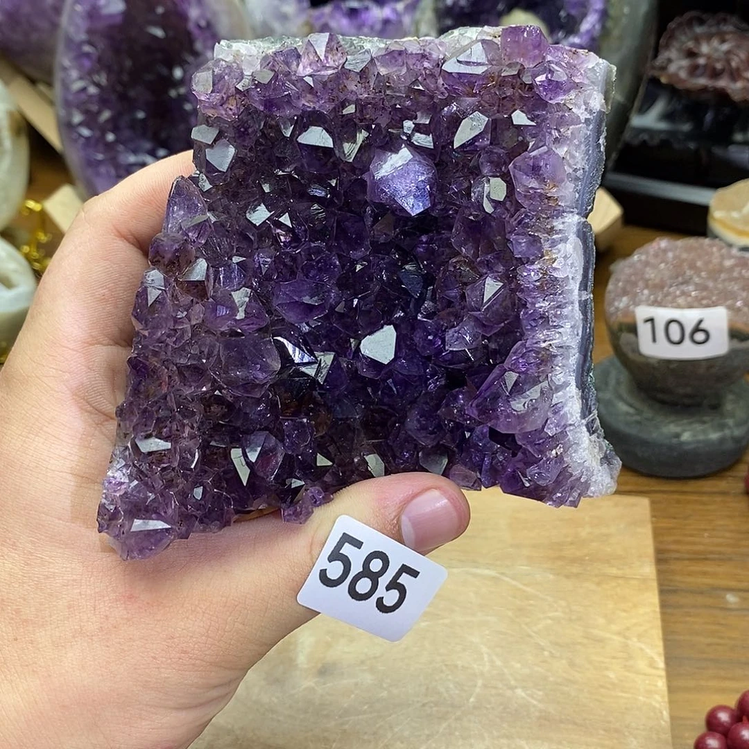 紫晶摆件未镶嵌钛晶摆件