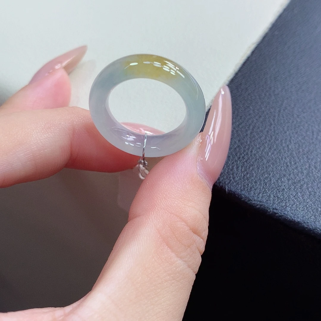 翡翠未镶嵌戒指11号