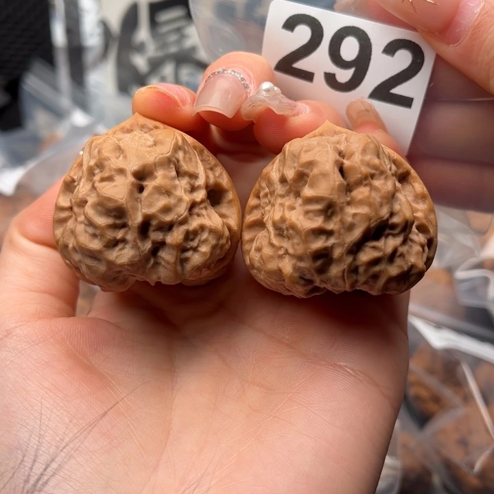 吊坠文玩核桃三角41.5/44