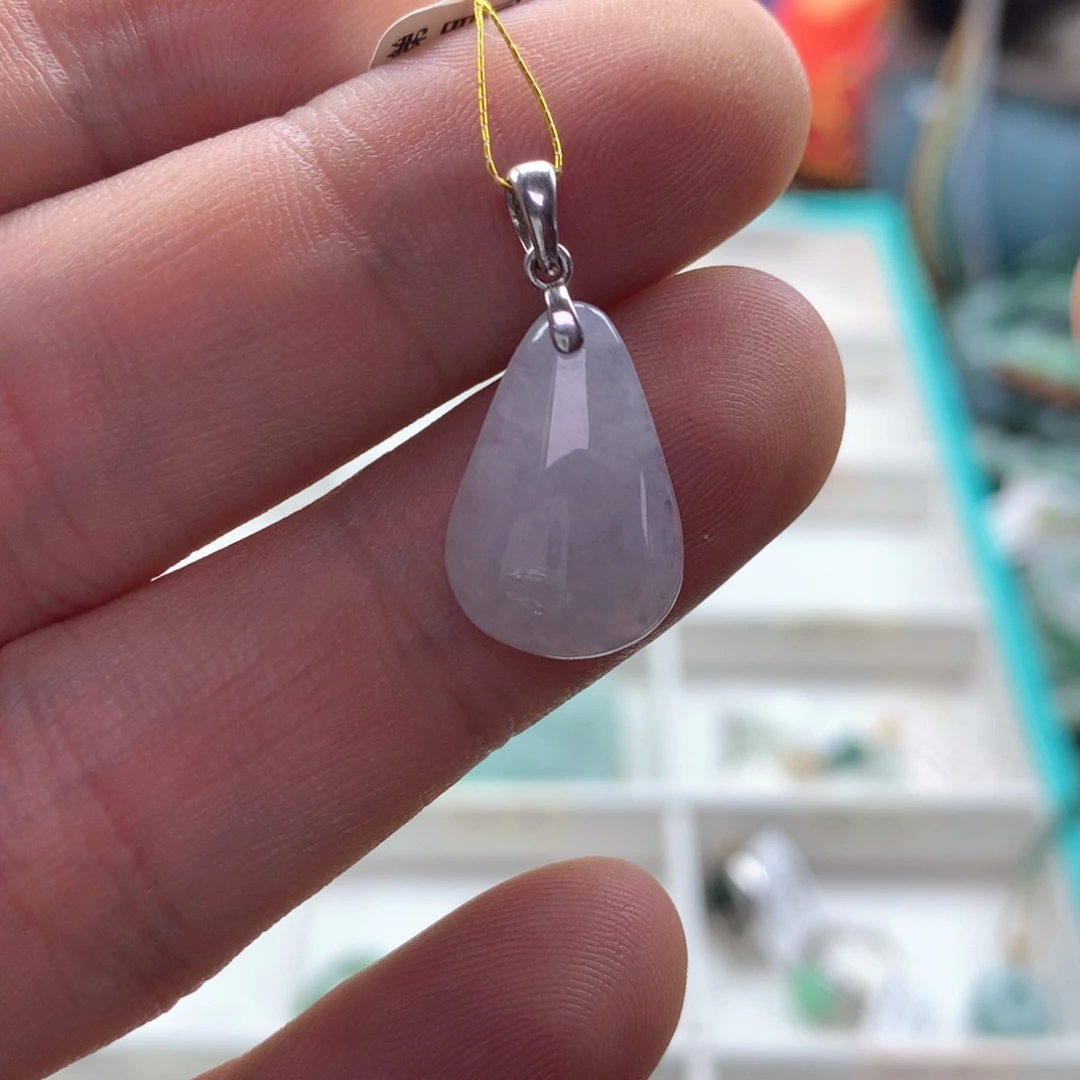 颈饰银S925镶嵌翡翠