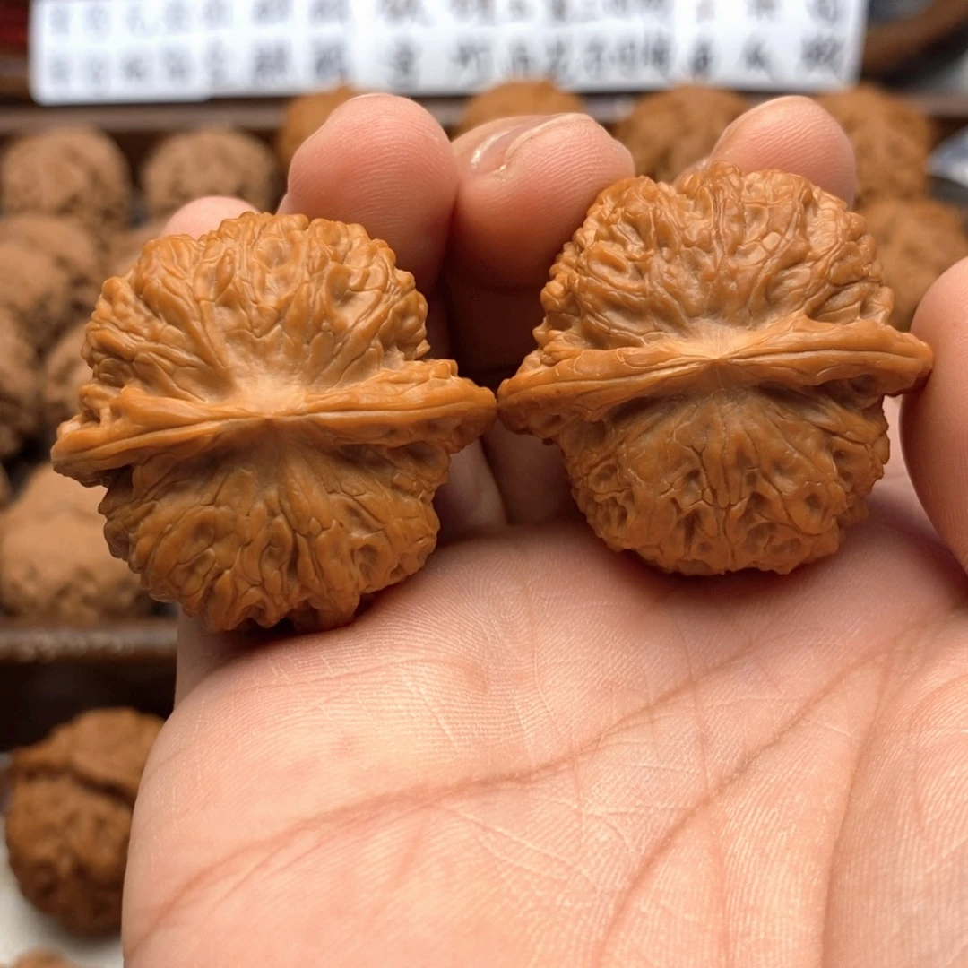 吊坠文玩核桃38尺 血麒麟 43