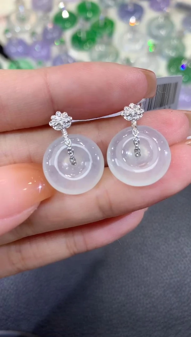 【云中意】吊坠(不含链)18K金镶嵌翡翠-多样性发货一件-xzf