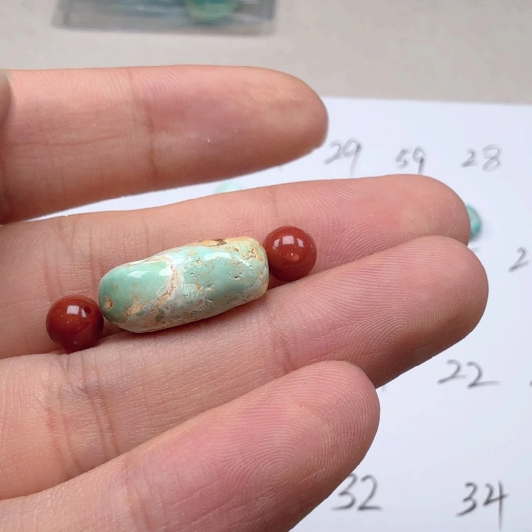 南红玛瑙未镶嵌珠宝奇石