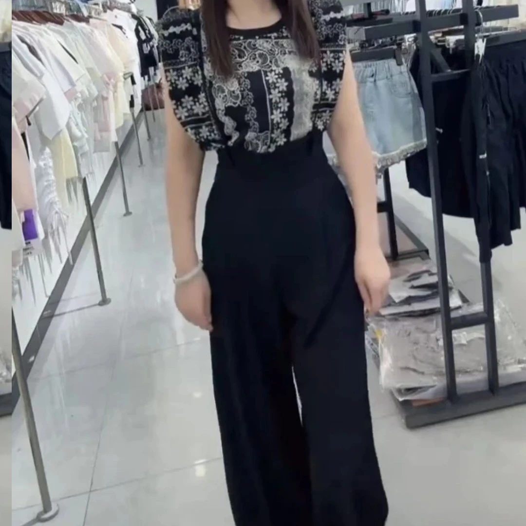 新款简约减龄遮肉显瘦洋气时尚女装套装女款上衣