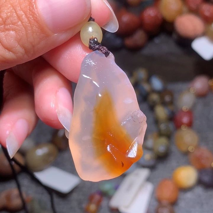 未镶嵌玛瑙/玉髓珠宝半成品