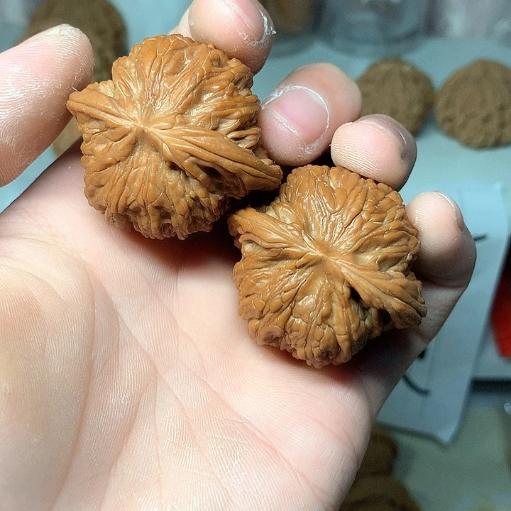 核桃把件磨盘有修练手瑕疵核桃40