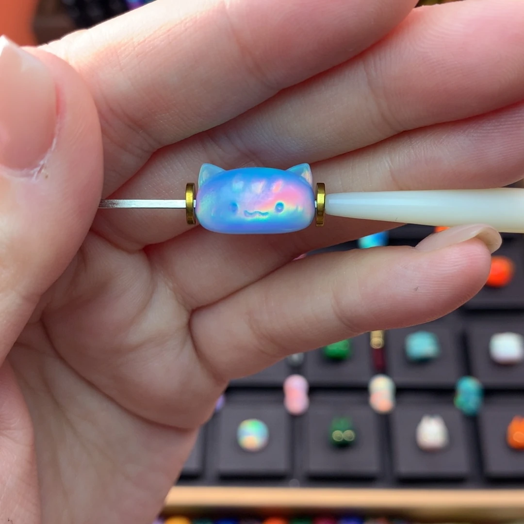 1128豹法棍猫冰岛