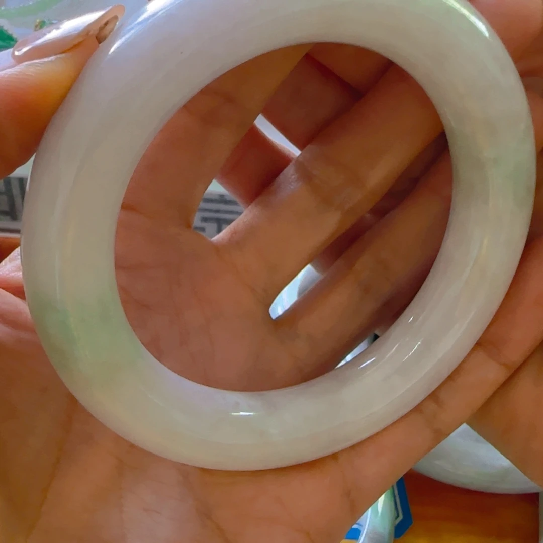 青***7翡翠手镯未镶嵌翡翠1100