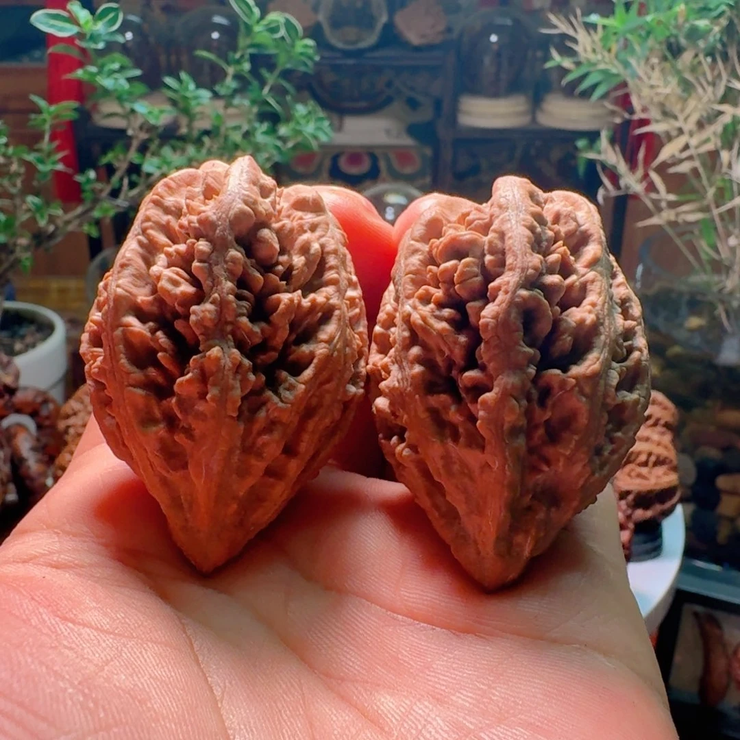 文玩核桃吊坠豆粒塔