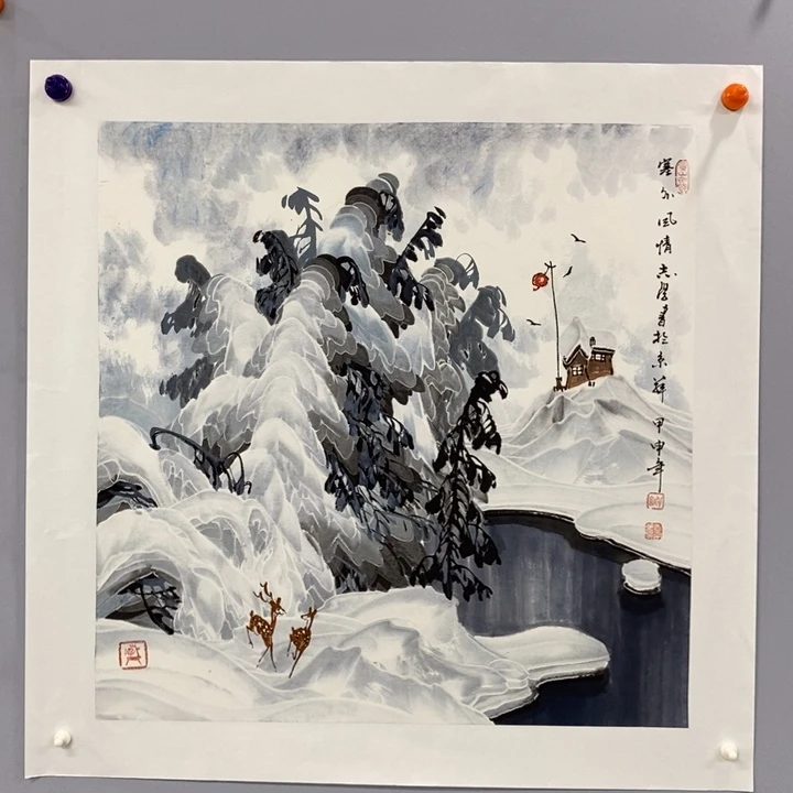 手绘作品等多种形式进行