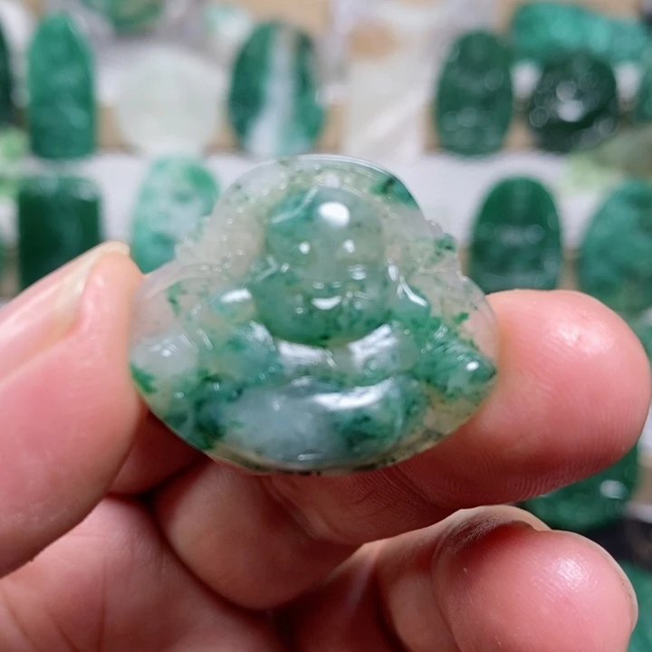 未镶嵌独山玉颈饰