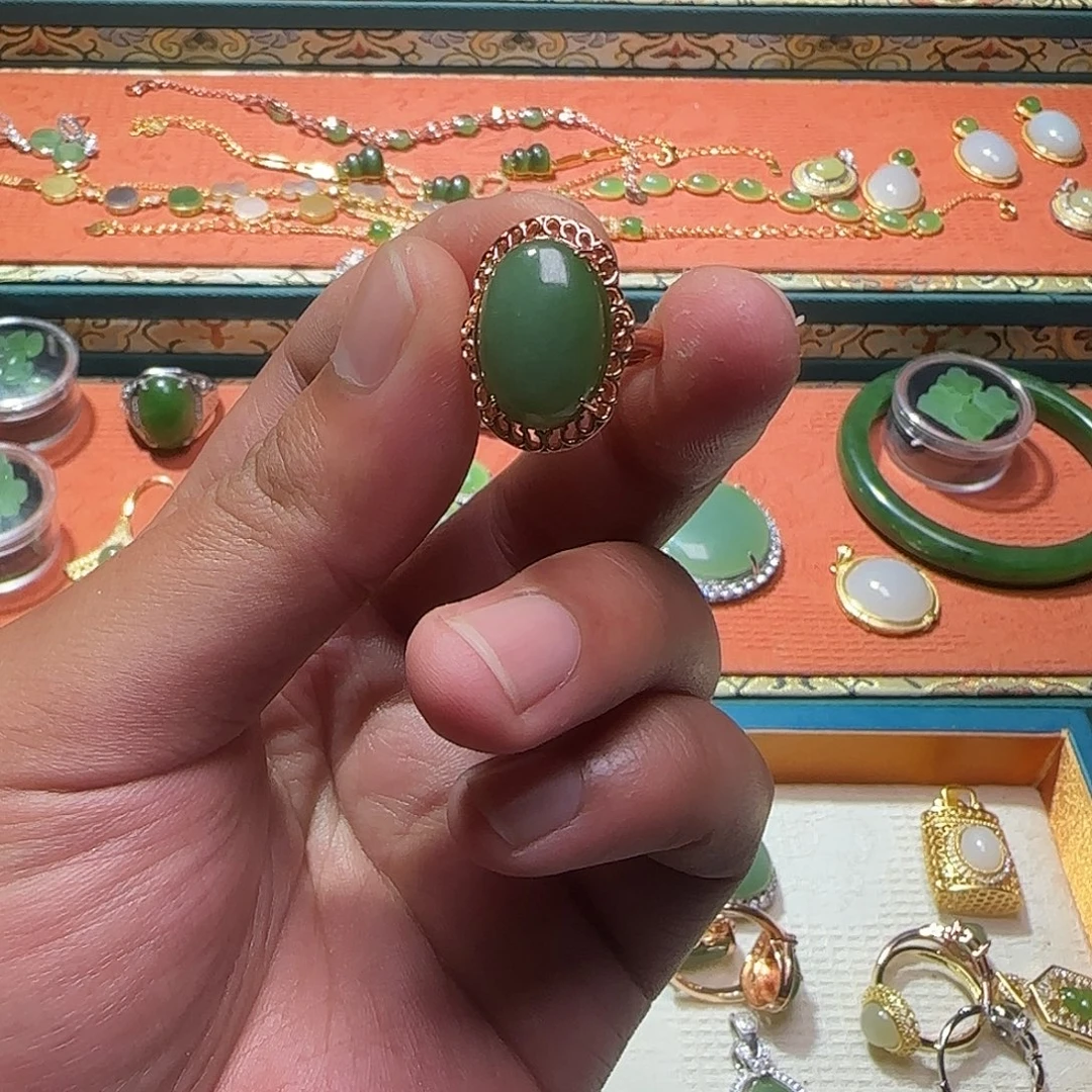 和田玉（碧玉）未镶嵌戒指