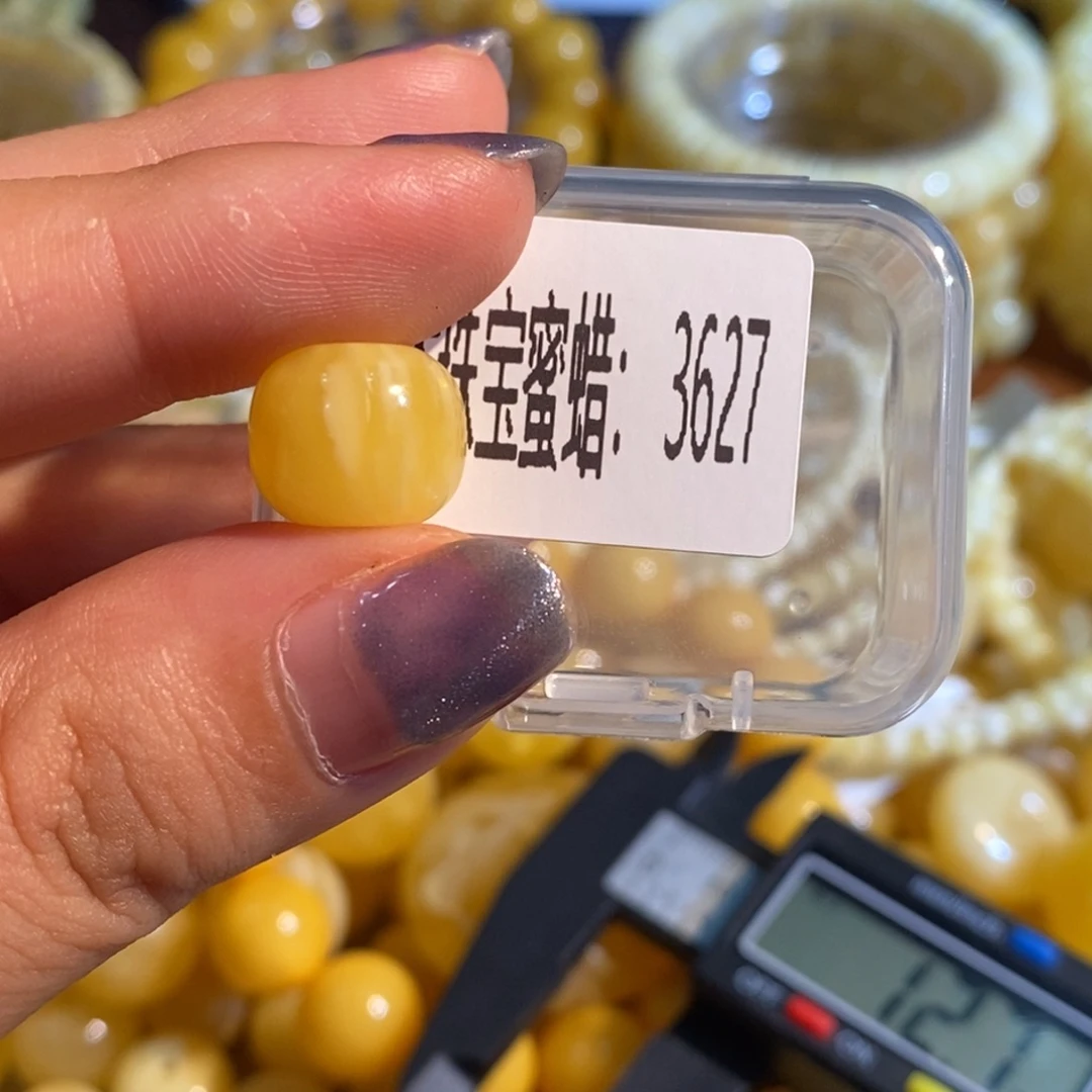 琥珀未镶嵌珠宝奇石3627