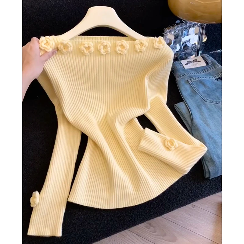 2025年新款小心机立体花朵长袖针织衫女纯欲风辣妹修身一字领毛衣