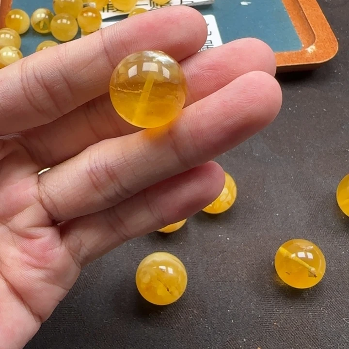 琥珀未镶嵌珠宝奇石天然490