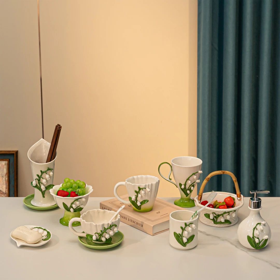 铃兰花陶瓷系列家用高颜值马克杯卫生间沐浴洗漱用品节日送礼套装