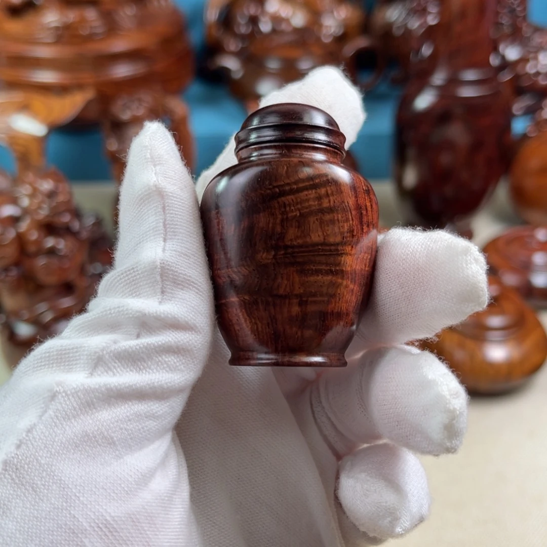 黄花梨/降香黄檀把件旭***$罐子