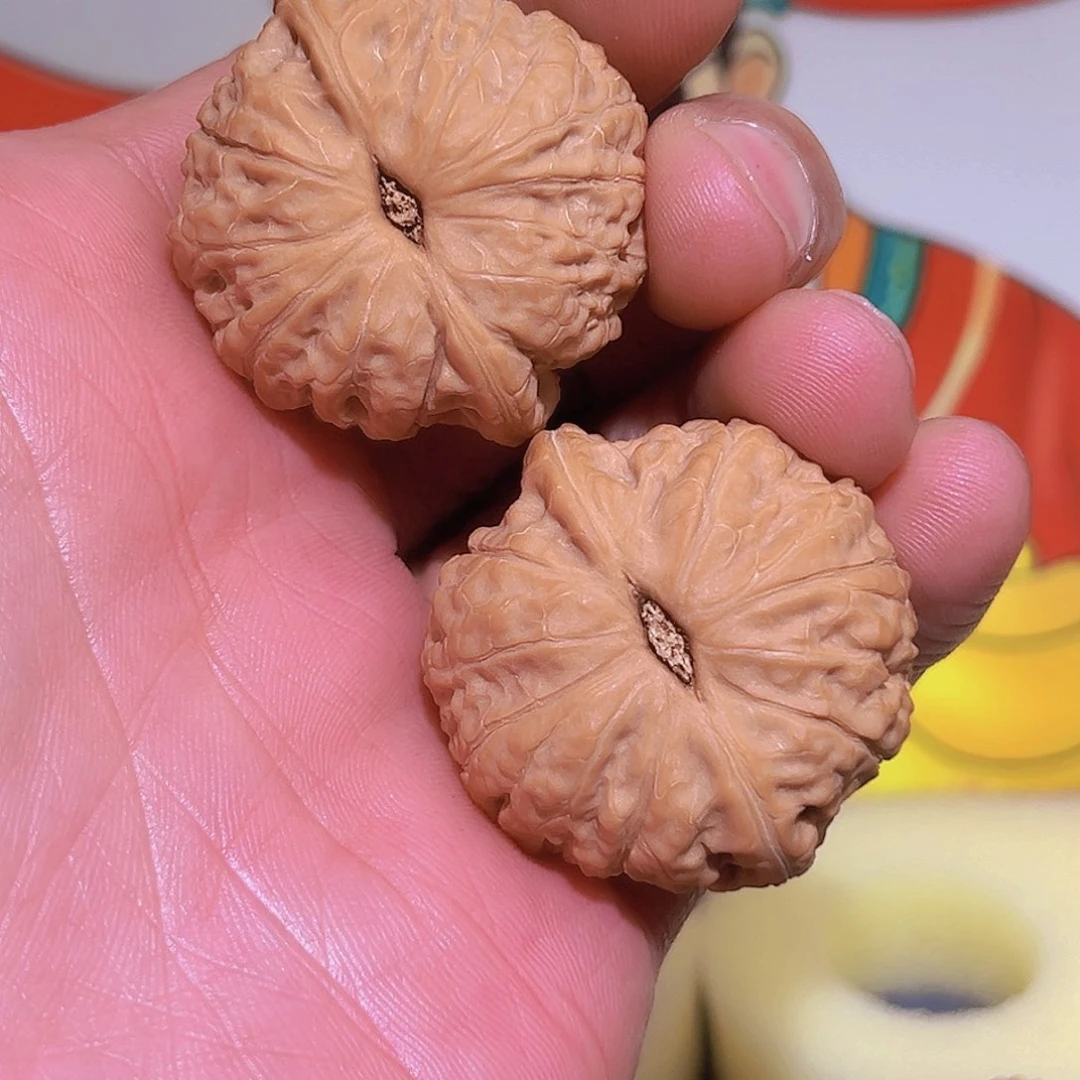 文玩核桃吊坠b****s乾隆磨36.5