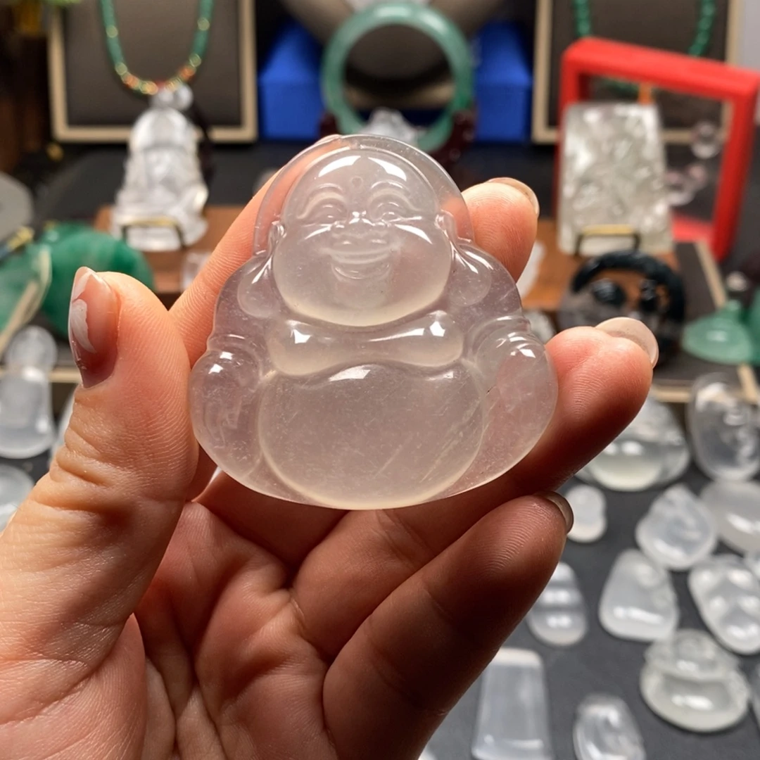 车***天石英质玉未镶嵌颈饰