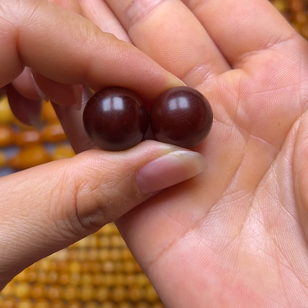 琥珀未镶嵌吊坠(不含链)