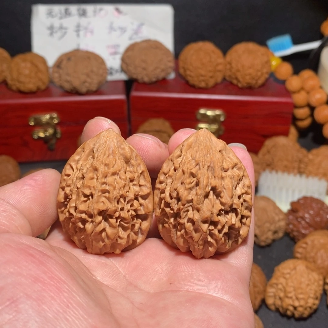 文玩核桃把件招财鼠