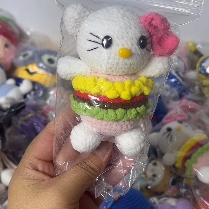 编织品Kt 猫钩织成品