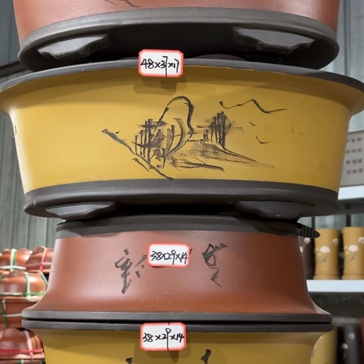 紫砂花盆              158-4