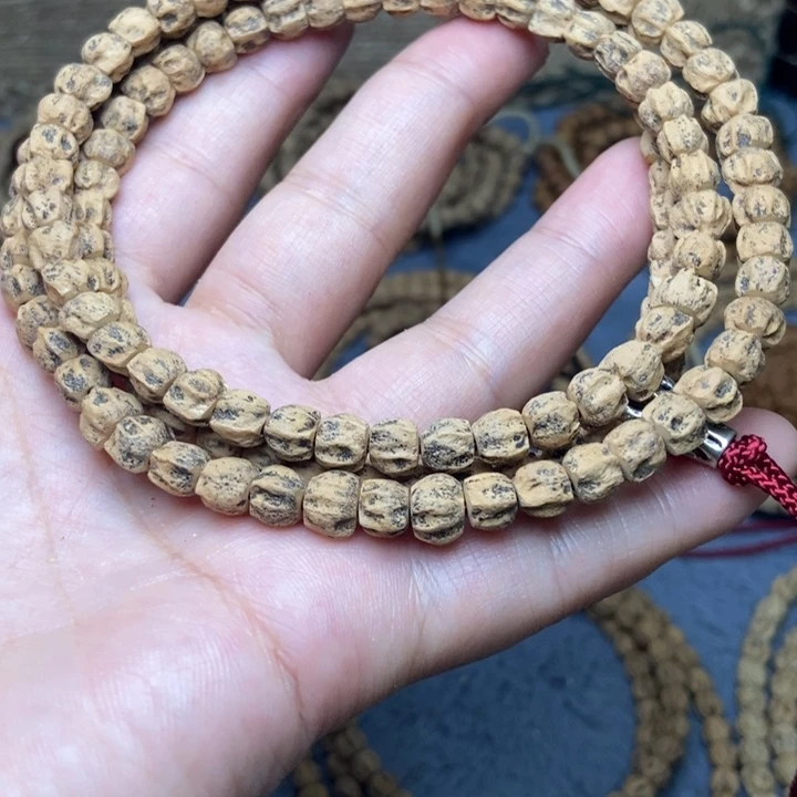 【闪购商品】吊坠柏香籽/百香籽