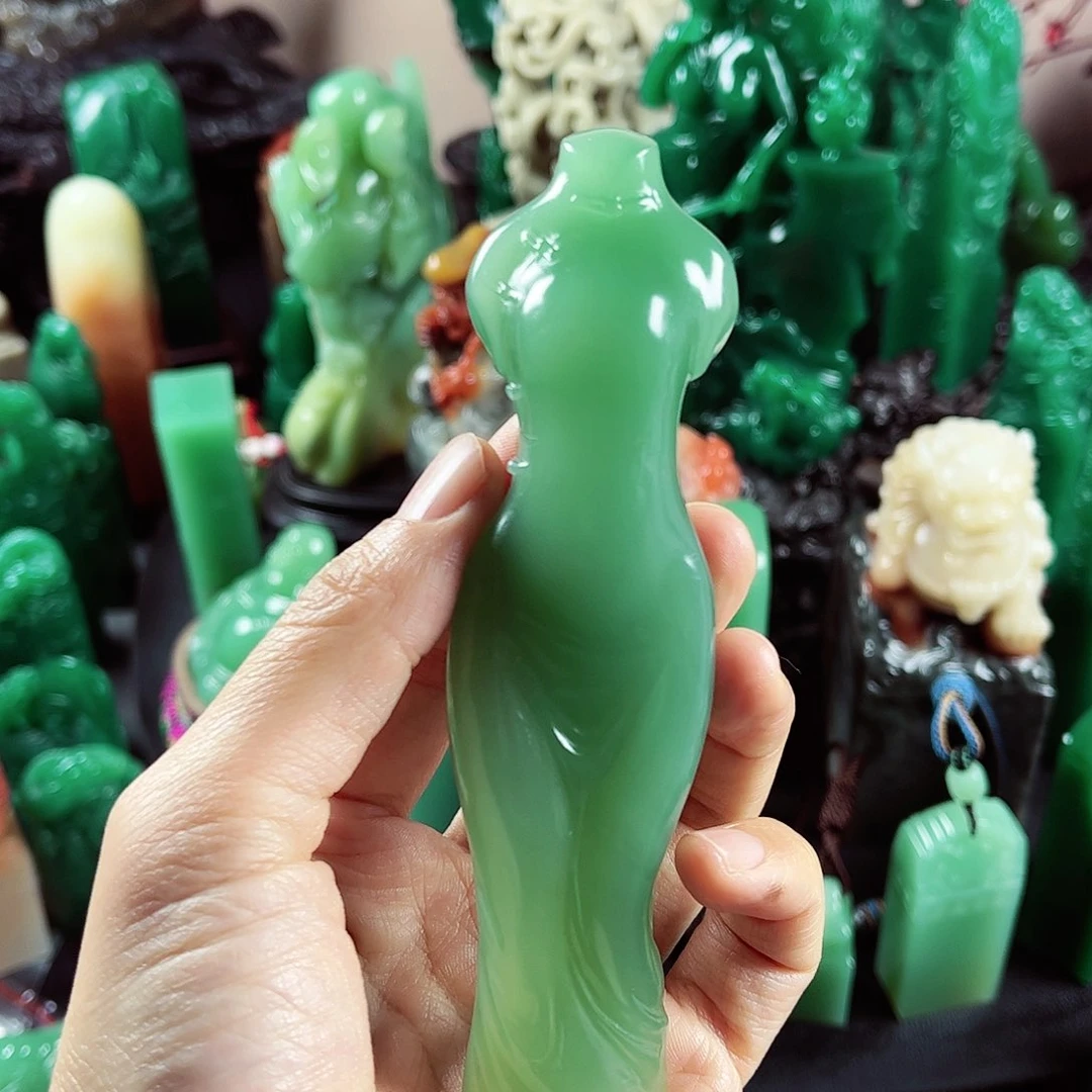 四川石十*名贵石材梅子青