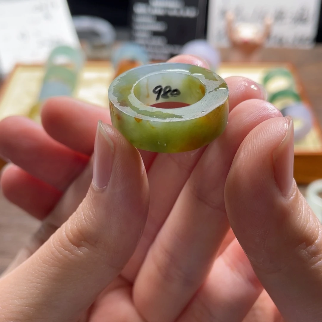 定制翡翠未镶嵌翡翠戒圈 洒金 10-15