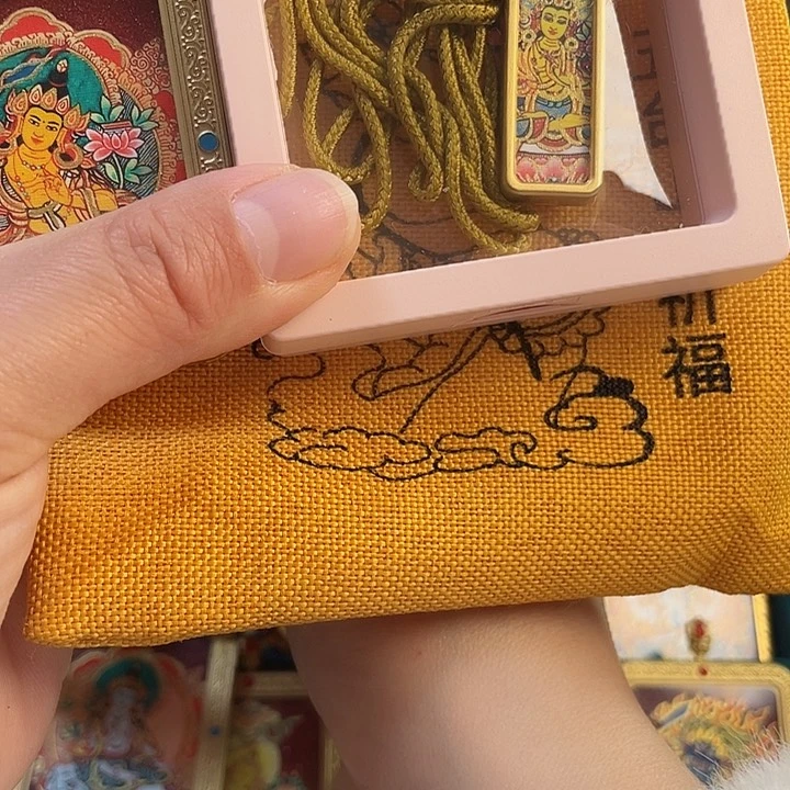 织绣夜*眠我是一只小小鸟呀哈哈