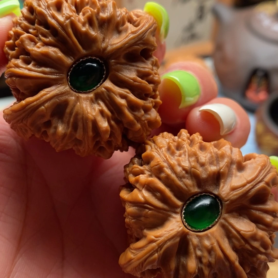 把件文玩核桃43尺南江石