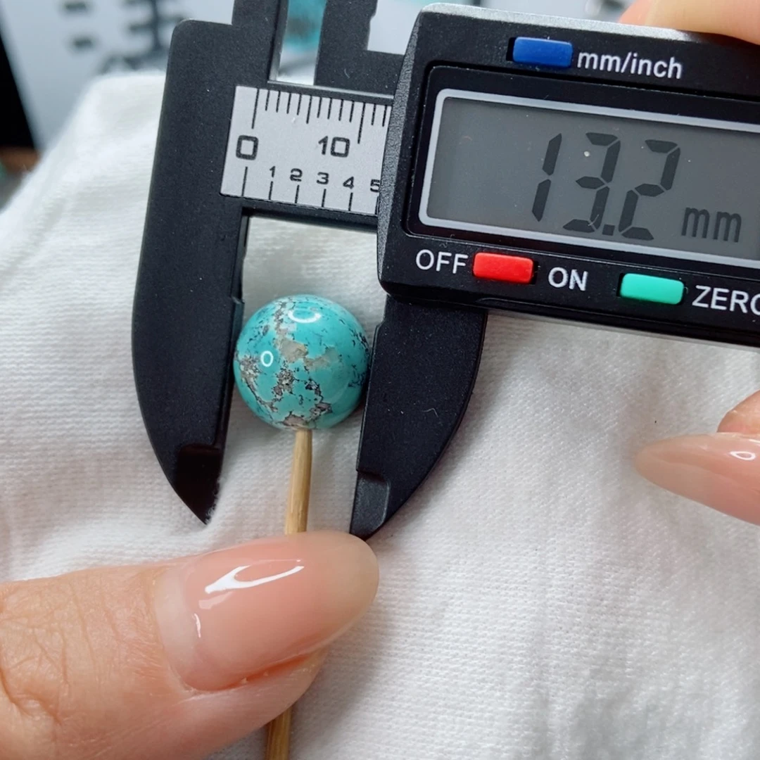 未镶嵌南红玛瑙珠宝奇石