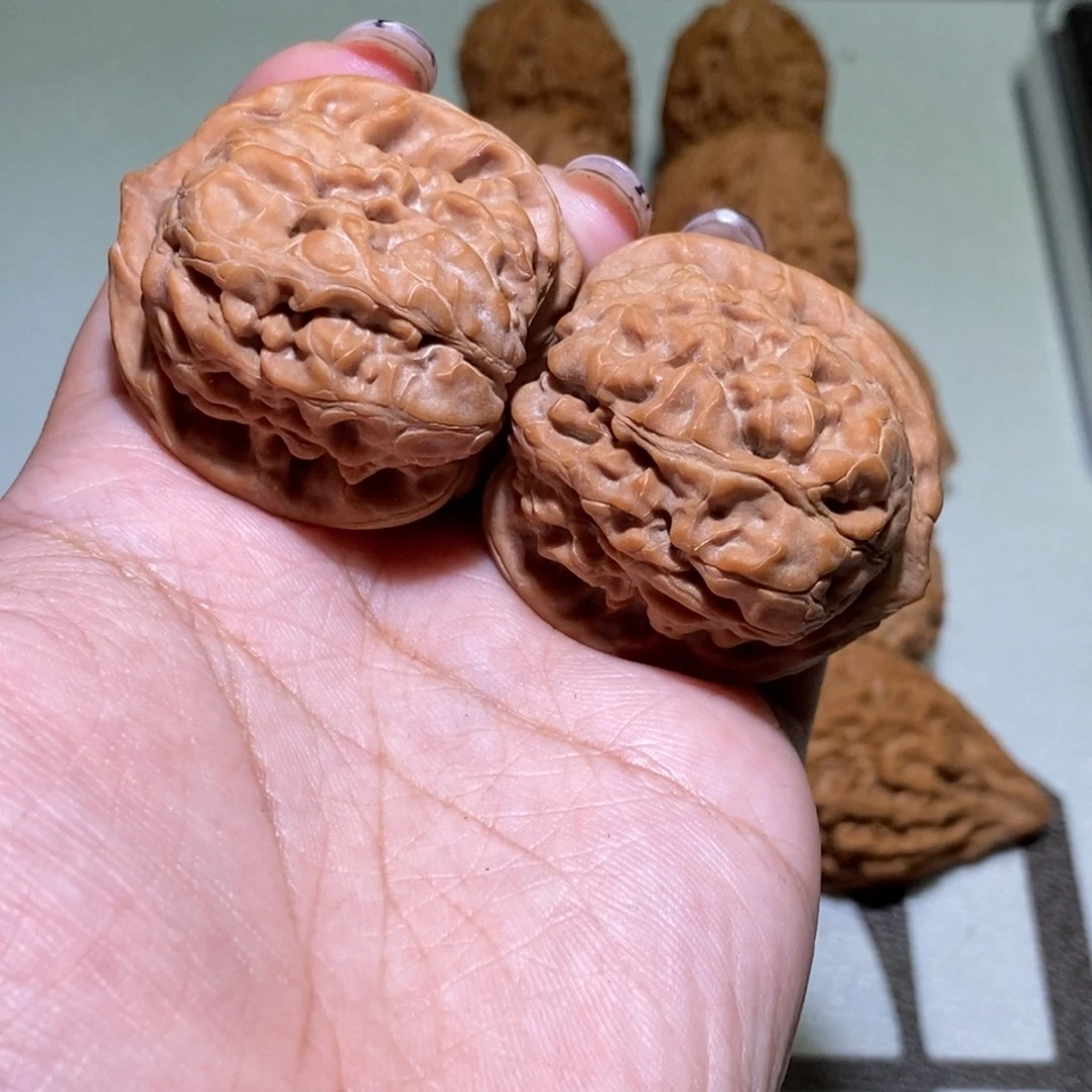 小***哥手串/手链核桃金子塔