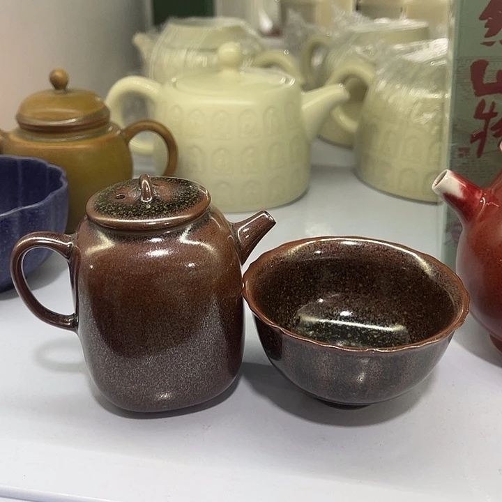 格**化福利待遇多多哦哦哦哦